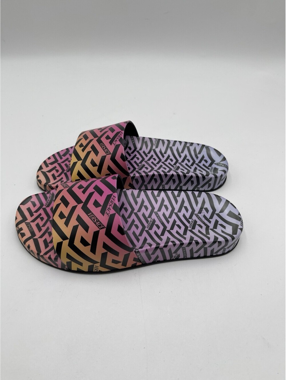 Versace Women's Logo Print Rainbow Multi-Color Pool Slide Flip Flops Shoes 36 - Picture 3 of 5